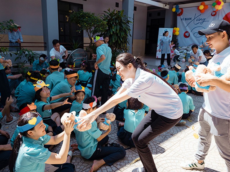 Hình ảnh minh họa việc bảo vệ trẻ em khỏi cờ bạc trực tuyến