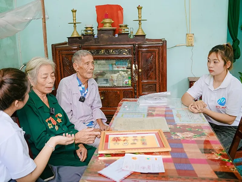 Gia đình sử dụng máy tính với các biện pháp kiểm soát của phụ huynh trên nền tảng ku68